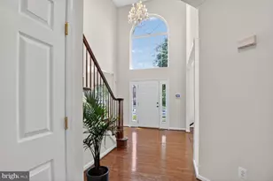 910 Rhonda Pl SE, Leesburg, VA 20175 - Photo 2