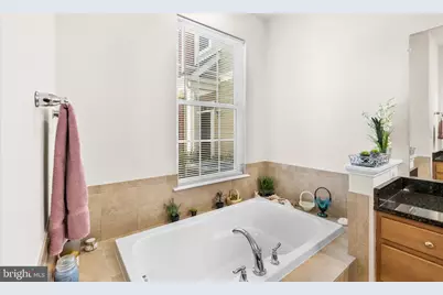 44125 Peirosa Terrace, Chantilly, VA 20152 - Photo 16