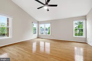 46681 Lynnhaven Square, Sterling, VA 20165 - Photo 40