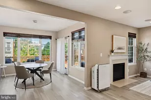 25633 Anthem Terrace, Chantilly, VA 20152 - Photo 18