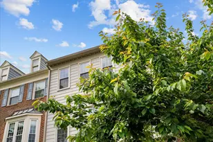 671 Burnside Terrace SE, Leesburg, VA 20175 - Photo 4
