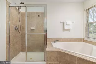 321 Whipp Dr SE, Leesburg, VA 20175 - Photo 18