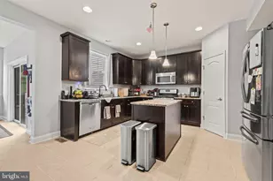 23215 Tradewind Dr, Brambleton, VA 20148 - Photo 12