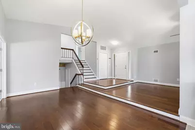 7 Abbey Circle, Sterling, VA 20164 - Photo 4