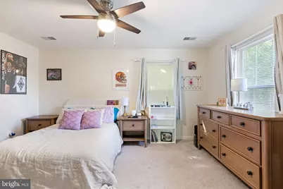 20893 Nerine Court, Sterling, VA 20165 - Photo 38