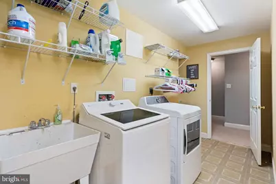20893 Nerine Court, Sterling, VA 20165 - Photo 48