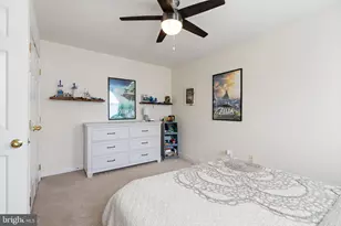 20893 Nerine Ct, Sterling, VA 20165 - Photo 34