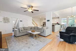 20893 Nerine Ct, Sterling, VA 20165 - Photo 12
