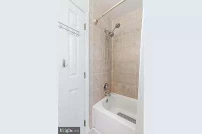 20893 Nerine Court, Sterling, VA 20165 - Photo 36