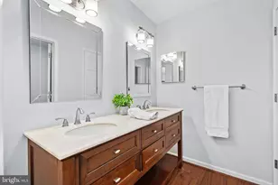 25 Whittingham Cir, Sterling, VA 20165 - Photo 24
