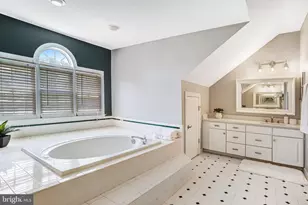 47808 Saulty Dr, Sterling, VA 20165 - Photo 40