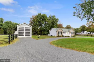 19821 Foggy Bottom Rd, Bluemont, VA 20135 - Photo 12