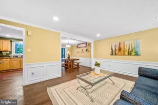 207 Silverleaf Dr, Sterling, VA 20164 - Photo 22