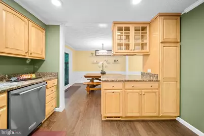 207 Silverleaf Drive, Sterling, VA 20164 - Photo 10