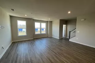 20322 Newfoundland Sq, Ashburn, VA 20147 - Photo 10