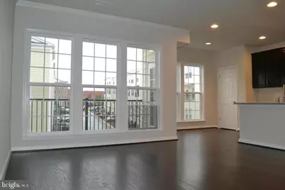 20704 Erskine Terrace, Ashburn, VA 20147 - Photo 4