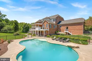 20319 Tanager Pl, Leesburg, VA 20175 - Photo 4