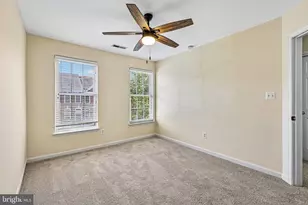 26071 Nimbleton Square, Chantilly, VA 20152 - Photo 24