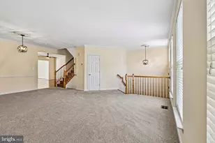 26071 Nimbleton Square, Chantilly, VA 20152 - Photo 6