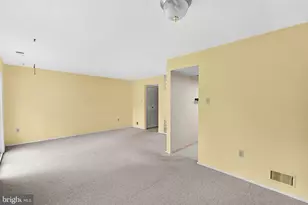 112 Richland Cir, Sterling, VA 20164 - Photo 14