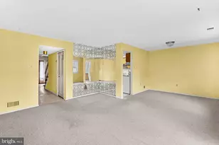112 Richland Cir, Sterling, VA 20164 - Photo 12