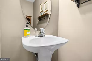 18304 Mill Ridge Terrace, Leesburg, VA 20176 - Photo 22