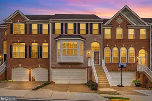 18304 Mill Ridge Terrace, Leesburg, VA 20176 - Photo 2