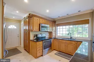 21146 Morning Way, Sterling, VA 20164 - Photo 20