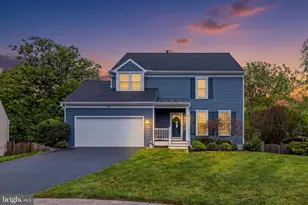 34 Linden Hill Way SW, Leesburg, VA 20175 - Photo 2