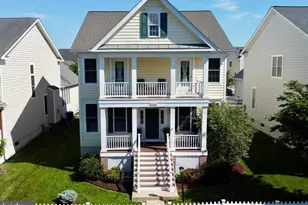 25202 Justice Dr, Chantilly, VA 20152 - Photo 1