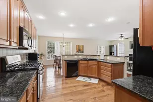25202 Justice Dr, Chantilly, VA 20152 - Photo 14