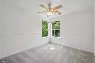 42820 Crossbow Ct, Ashburn, VA 20147 - Photo 36
