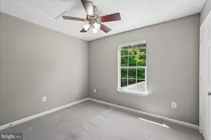 42820 Crossbow Ct, Ashburn, VA 20147 - Photo 40