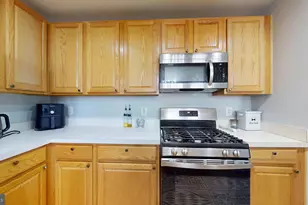 42252 Black Rock Terrace, Aldie, VA 20105 - Photo 8