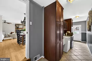 18660 and 18654 Airmont Rd, Purcellville, VA 20132 - Photo 46