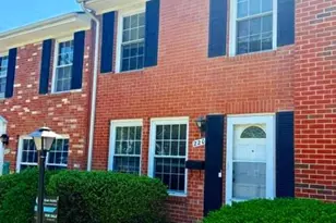 220 N Sterling Blvd, Sterling, VA 20164 - Photo 2