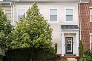 42381 Rosalind St, Ashburn, VA 20148 - Photo 2