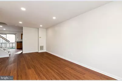 20208 Bar Harbor Terrace, Ashburn, VA 20147 - Photo 6