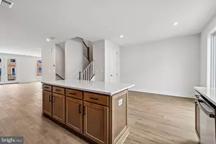 42196 Shining Star Sq, Ashburn, VA 20148 - Photo 12