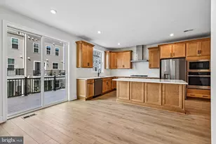 42196 Shining Star Sq, Ashburn, VA 20148 - Photo 8