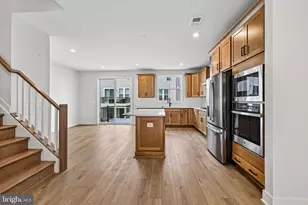 42196 Shining Star Sq, Ashburn, VA 20148 - Photo 10