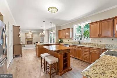 389 Clagett Street SW, Leesburg, VA 20175 - Photo 16