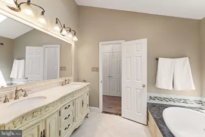 389 Clagett Street SW, Leesburg, VA 20175 - Photo 32