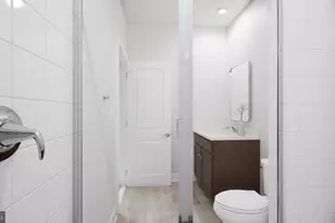 42193 Shining Star Sq, Ashburn, VA 20148 - Photo 22