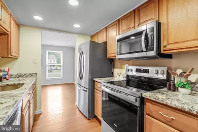 22375 Stablehouse Drive, Sterling, VA 20164 - Photo 14