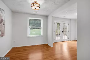 22375 Stablehouse Dr, Sterling, VA 20164 - Photo 18