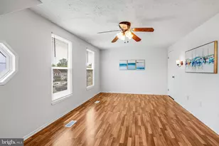 22375 Stablehouse Dr, Sterling, VA 20164 - Photo 32