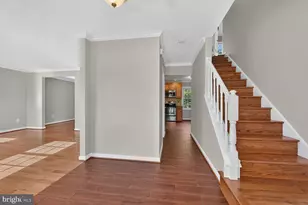 128 Briarwood Ct, Sterling, VA 20164 - Photo 12