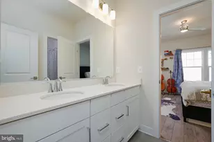 24385 White Elm Pl, Aldie, VA 20105 - Photo 38