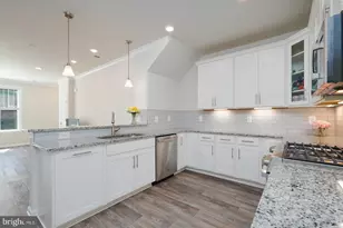 20707 Heron Landing Dr, Sterling, VA 20166 - Photo 16